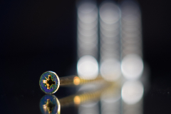 Schraube-mit-Turmbokeh